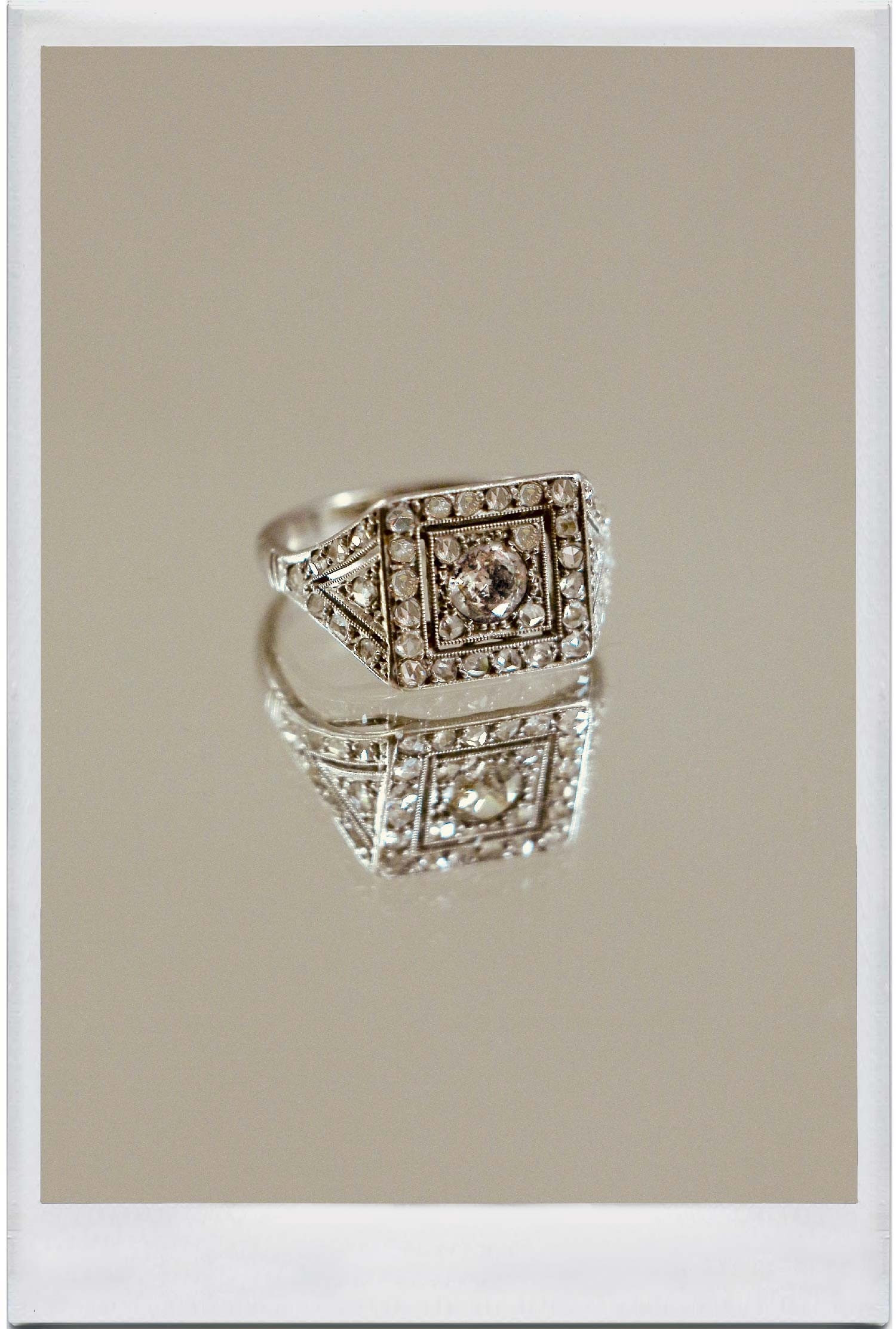 Geometric diamond ring