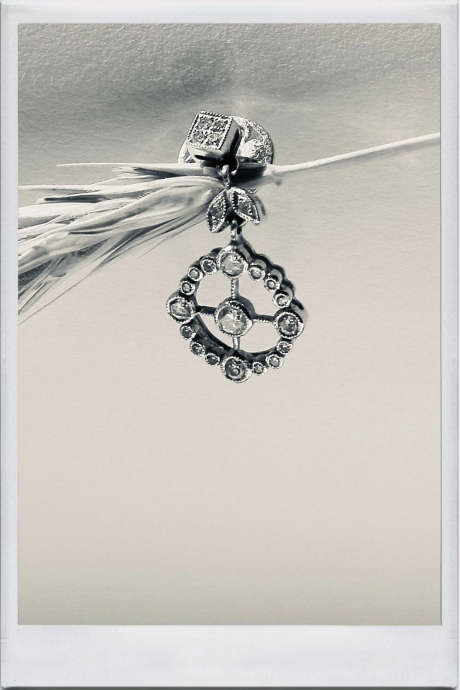 Boucle d'oreille diamants